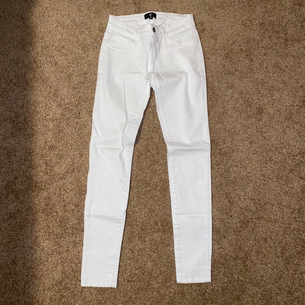 Cello Jeans - Picture 2 of 4